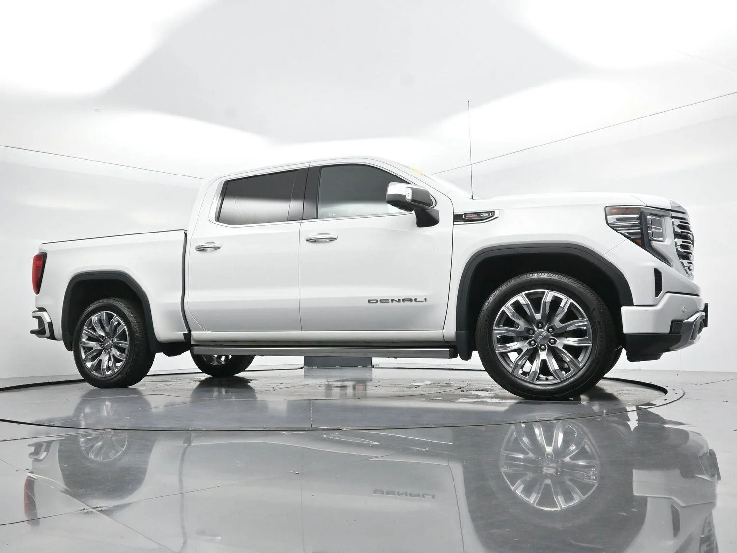 Used 2023 Summit White GMC Denali image 48