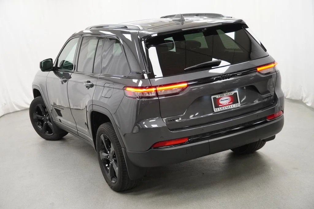 Certified Used 2024 Gray Jeep Limited image 12