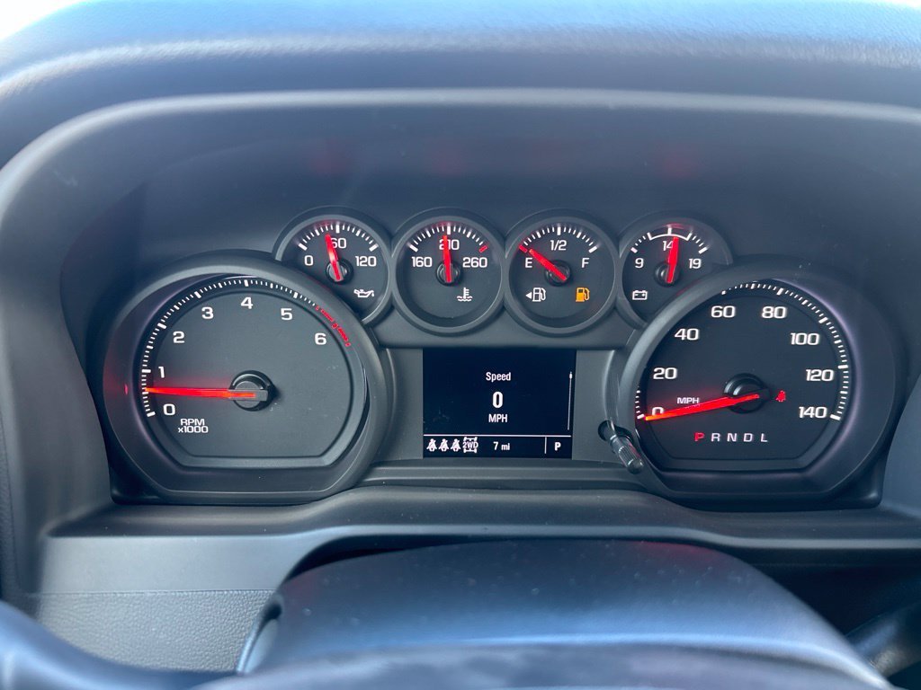 2026 Chevrolet Silverado 2500 HD Custom - Photo 13
