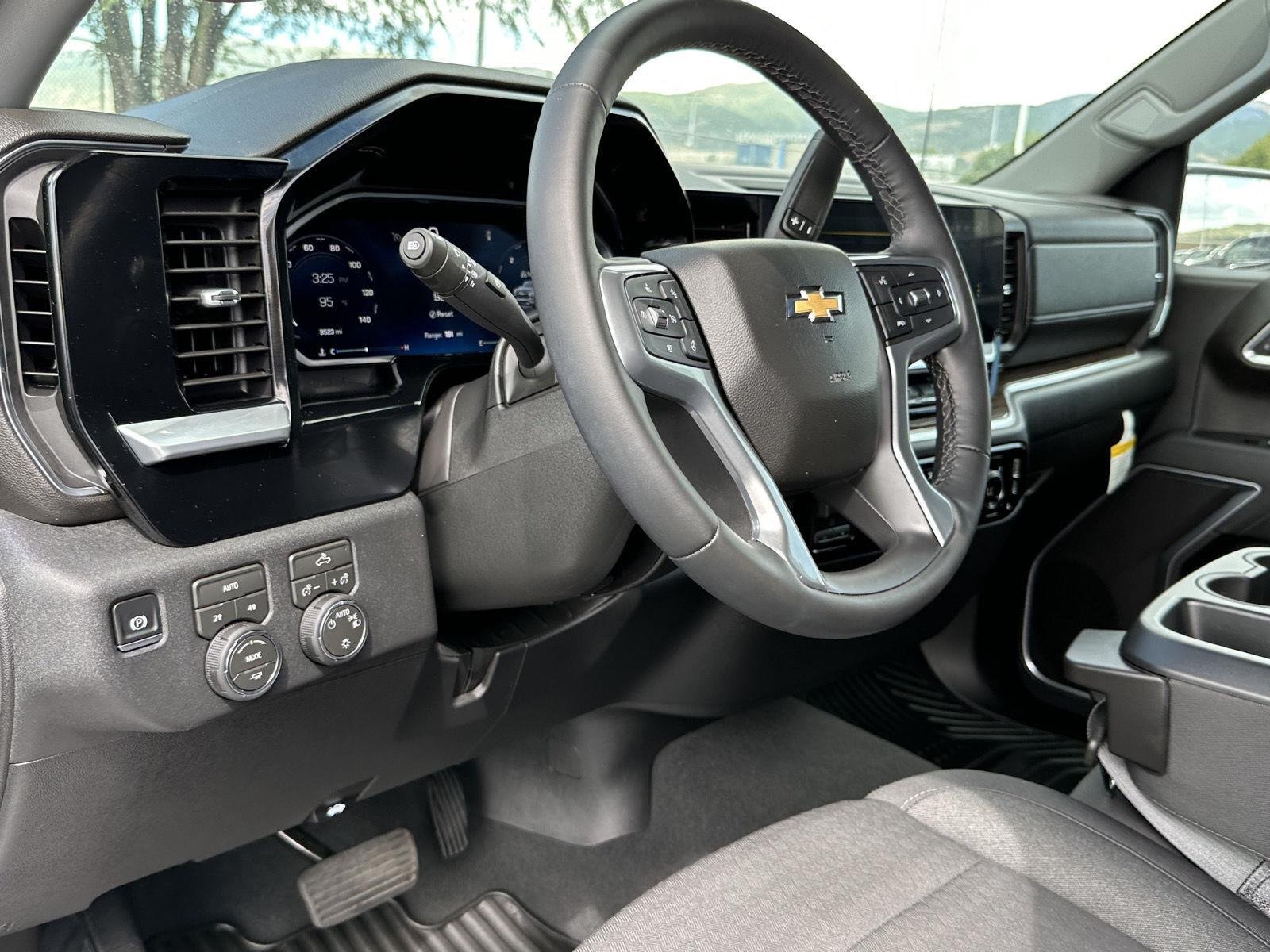2026 Chevrolet Silverado 1500 LT - Photo 27