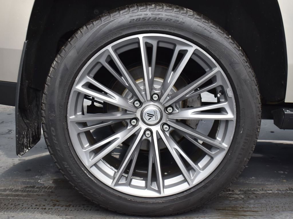 2017 CADILLAC ESCALADE - Image 8