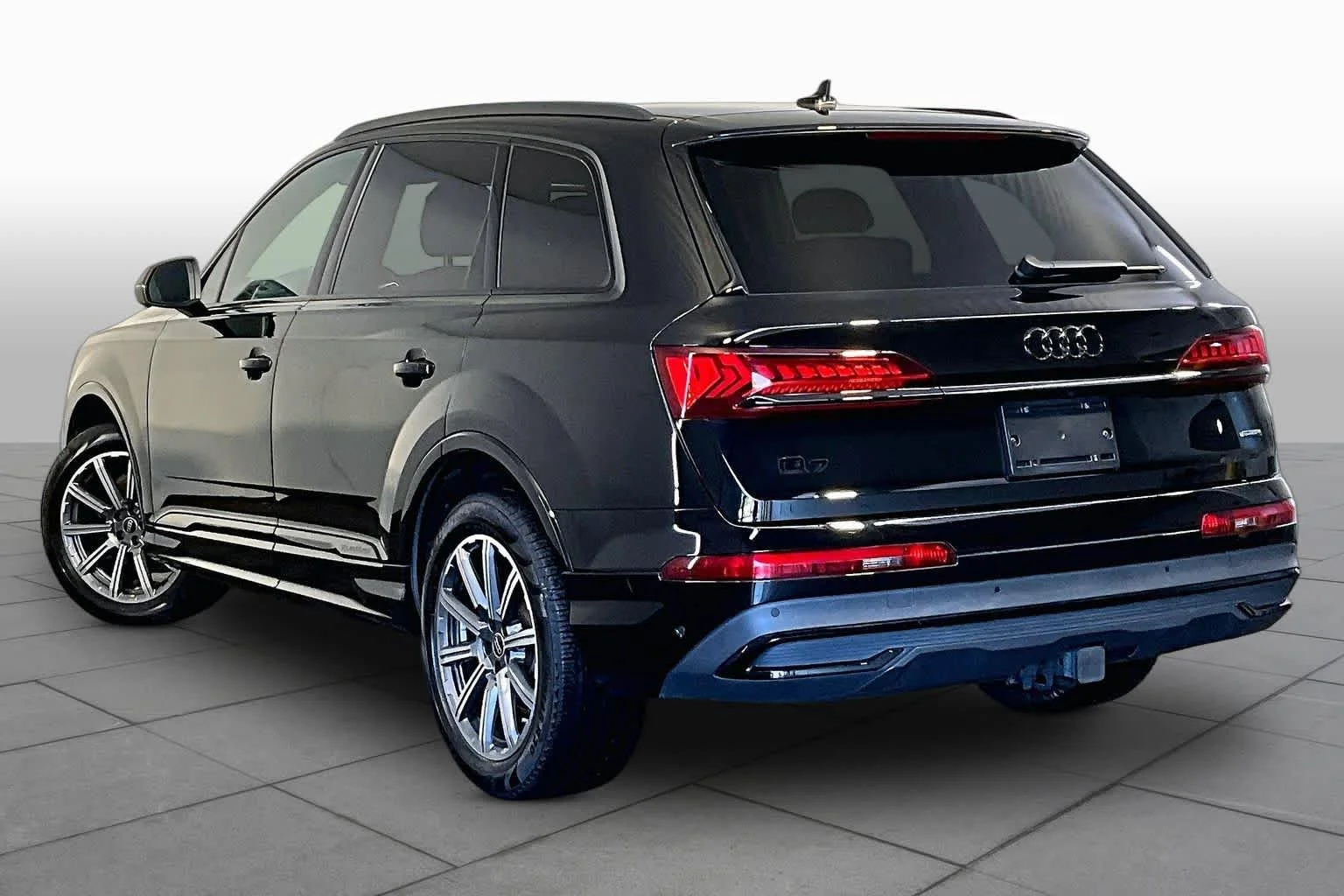 Used 2023 Mythos Black Metallic Audi Premium Plus image 12