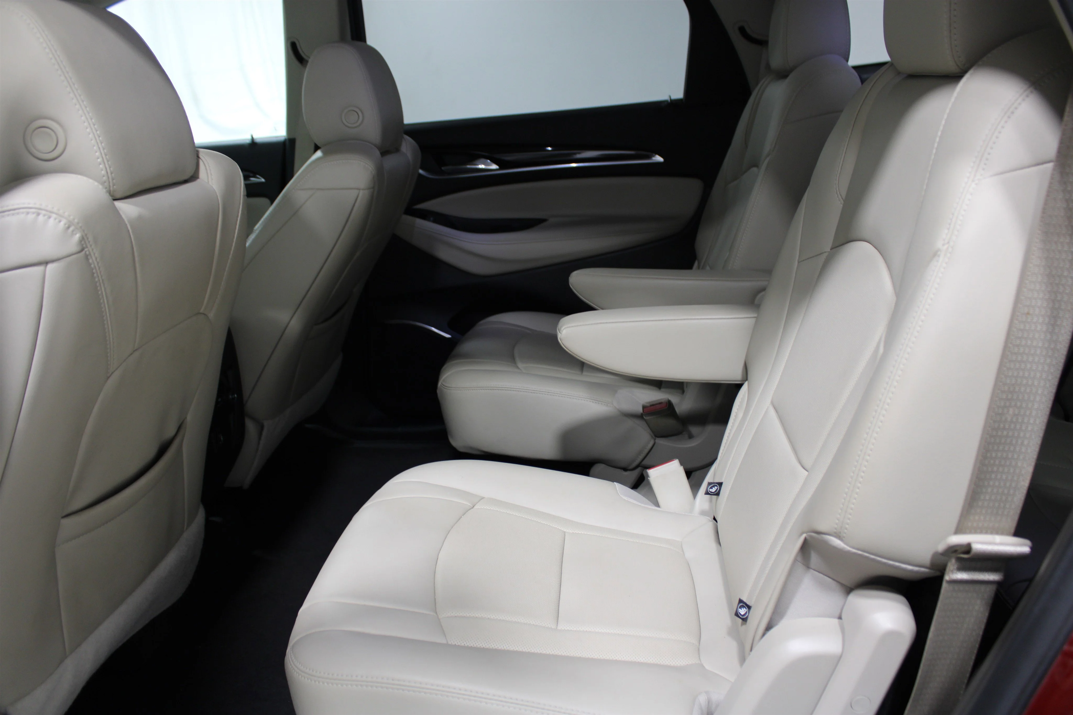2020 Buick Enclave Essence - Photo 19