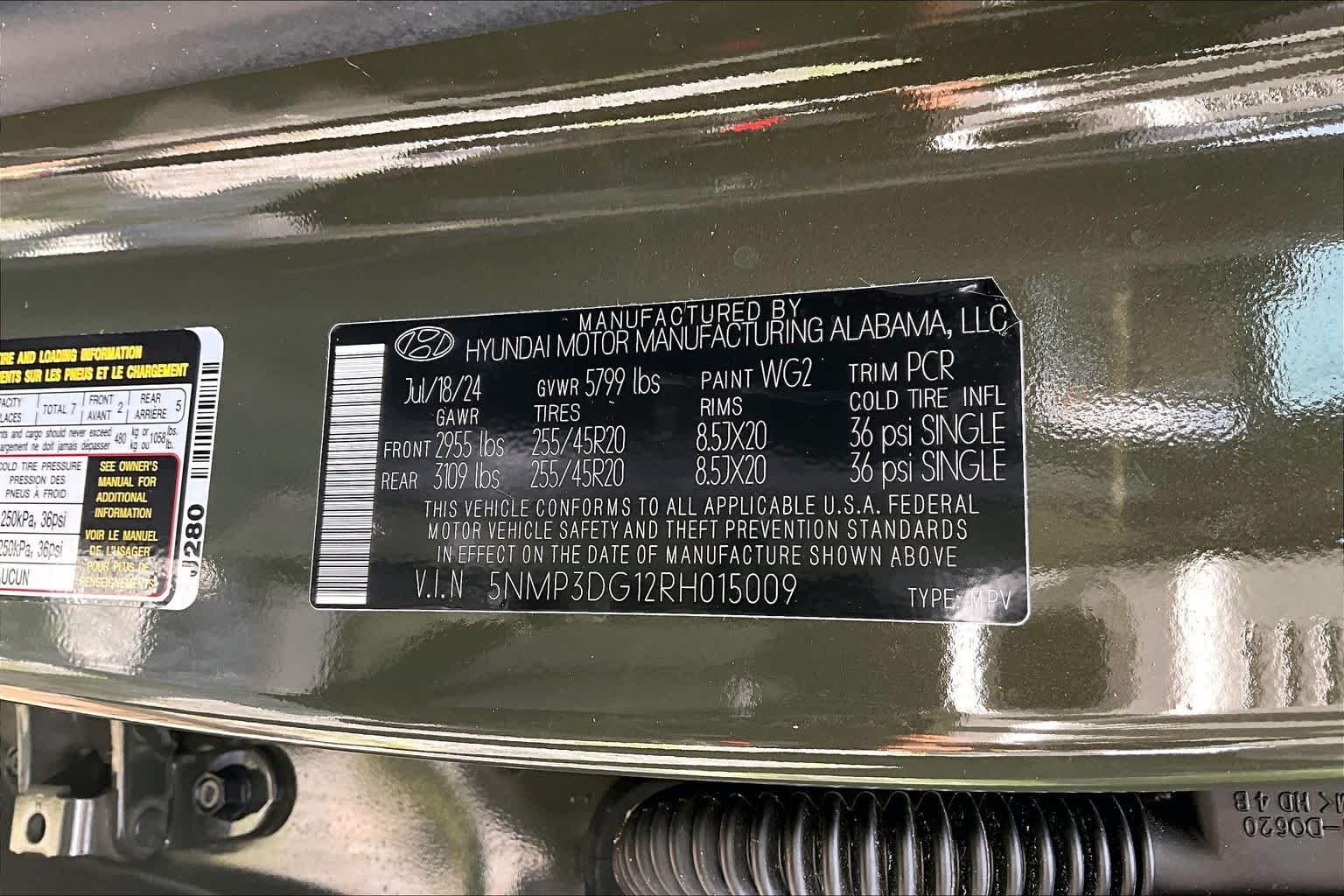 Used 2024 Rockwood Green Hyundai Limited image 34