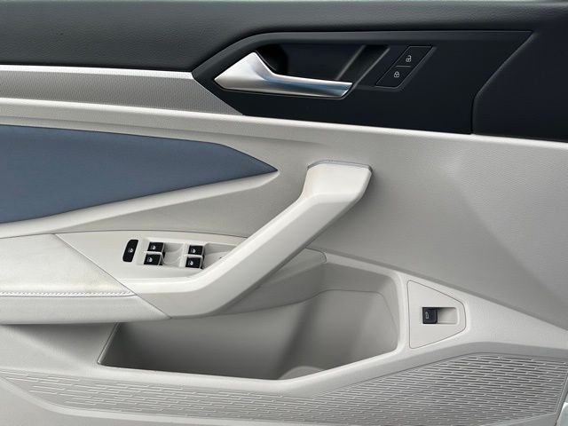 New 2026 Opal White Pearl Volkswagen 1.5T SE image 21