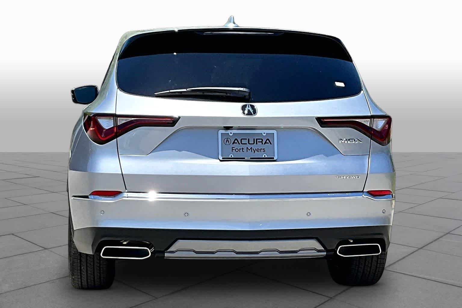 New 2026 Solar Silver Metallic Acura w/Technology Package image 4