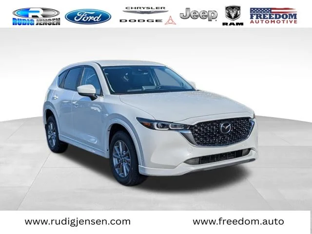 2025 Mazda CX-5 S Preferred package Auto AWD's photo