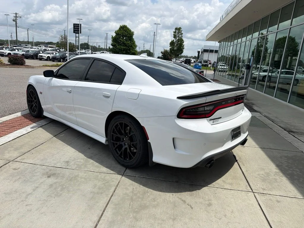 Used 2023 White Dodge R/T Scat Pack image 4