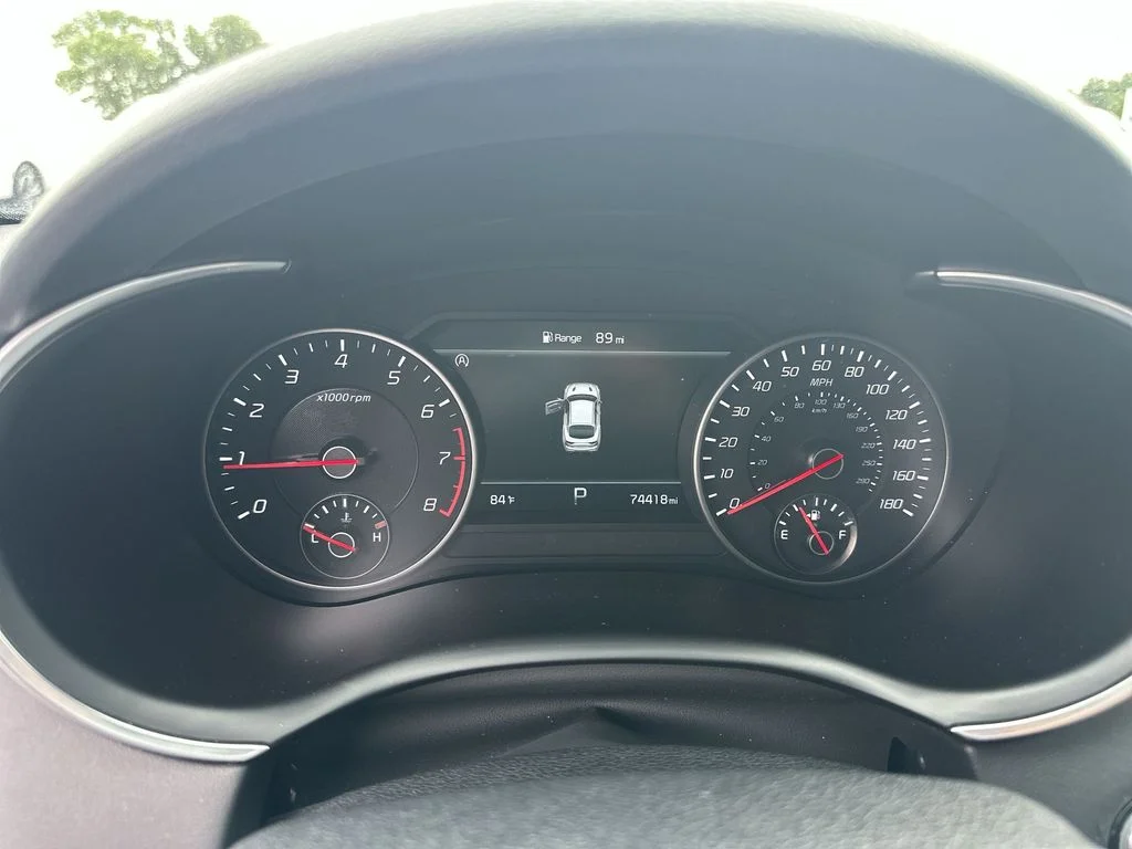 Used 2022 Black Kia GT2 image 21