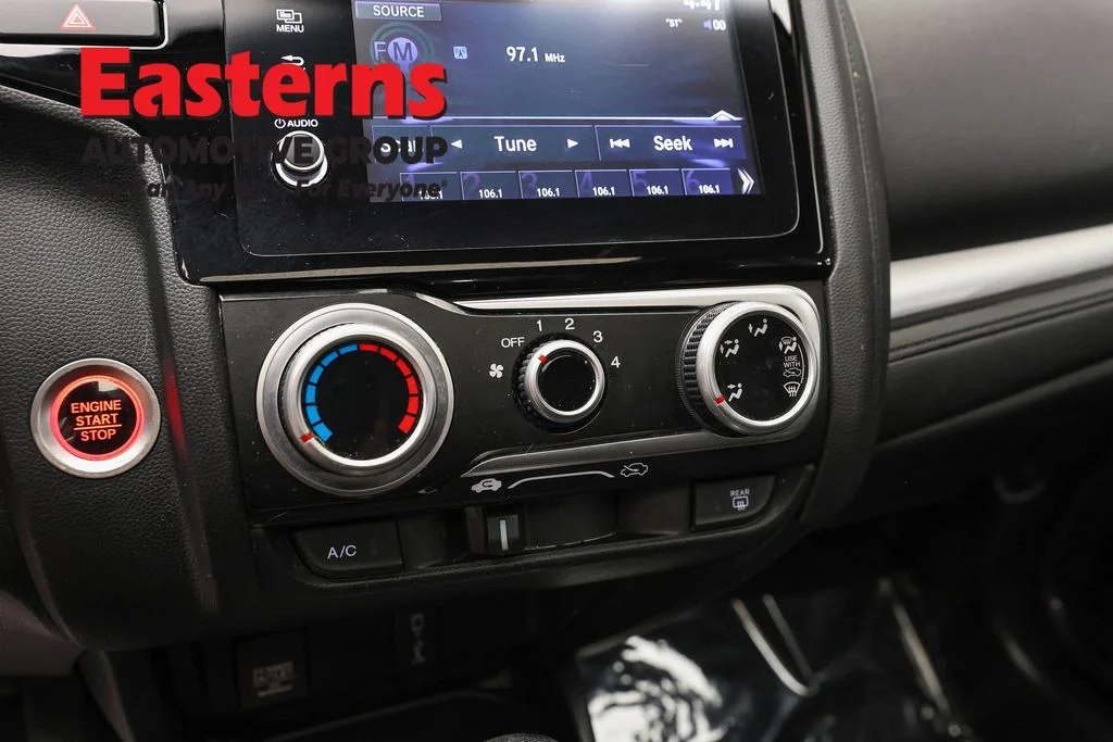 Used 2020 White Honda EX image 19