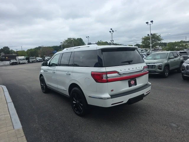 Used 2021 White Lincoln Black Label image 4