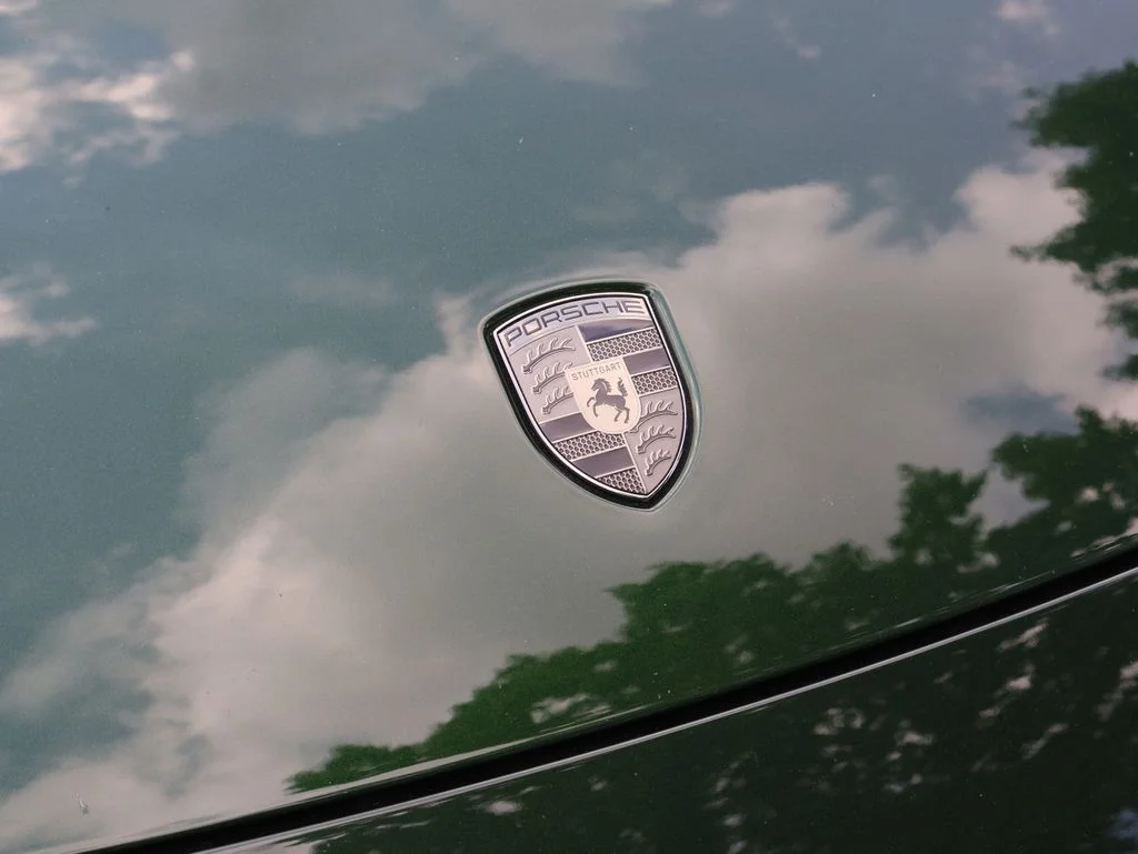 Used 2024 Oak Green Metallic Neo Porsche Turbo image 13