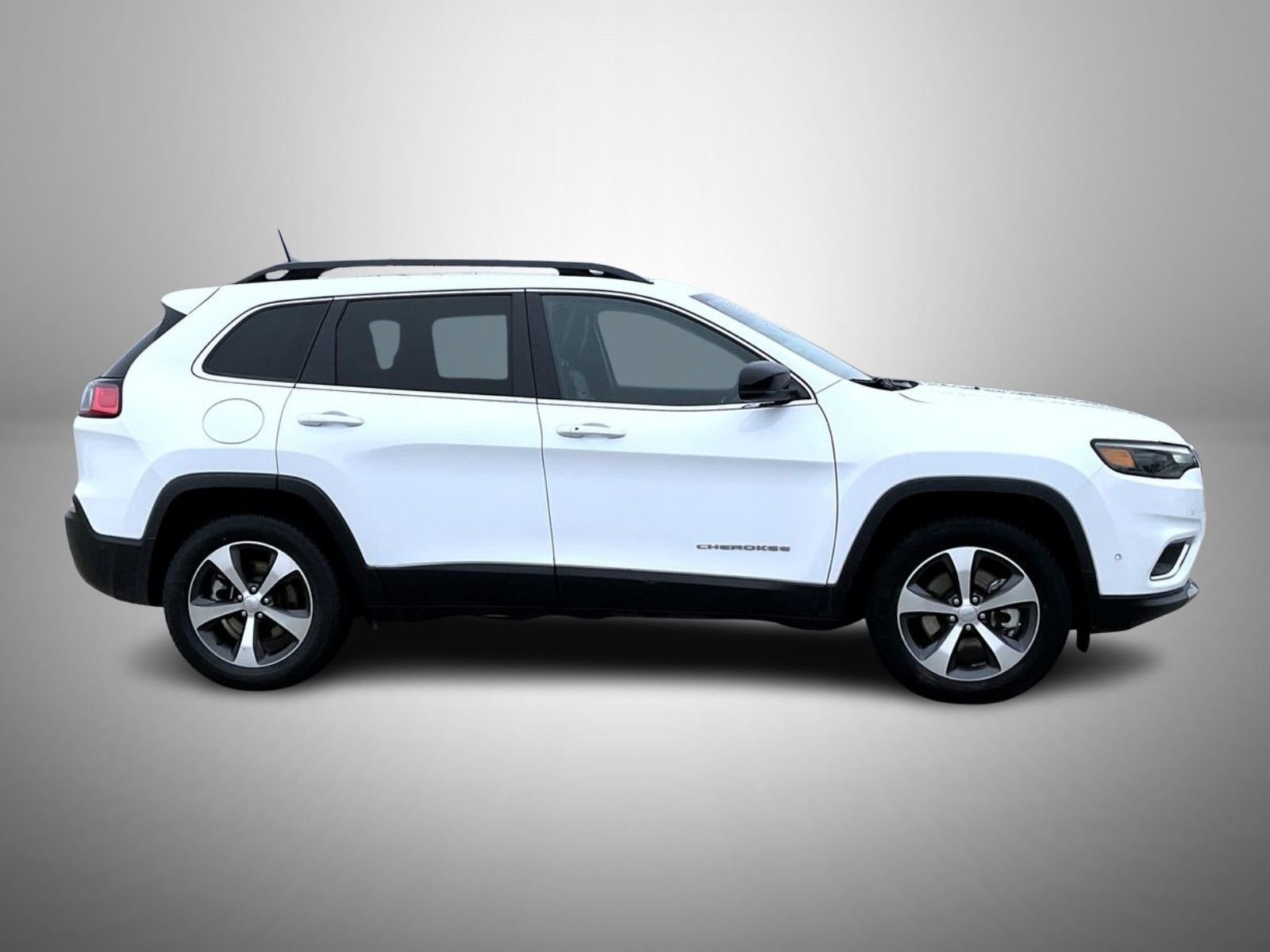 Used 2022 White Jeep Limited image 4