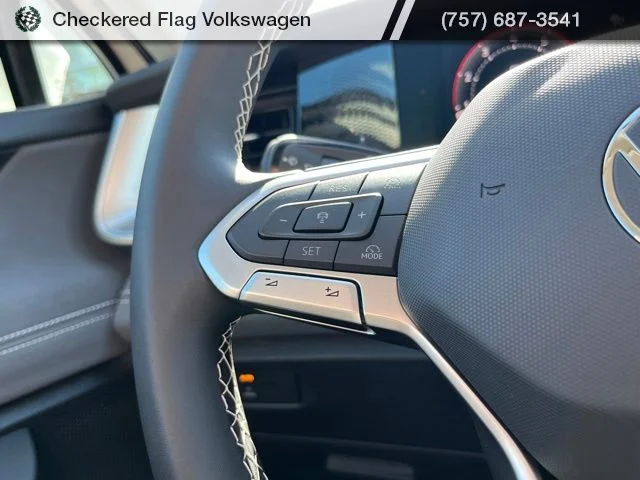 New 2026 White Volkswagen 2.0T SE image 34