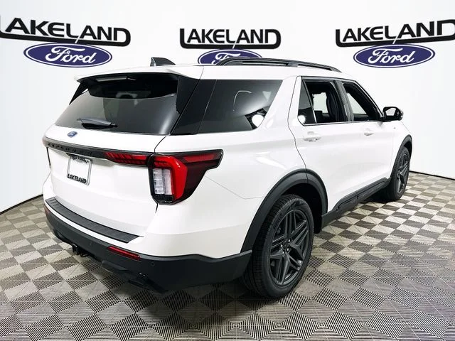 New 2026 Ford Explorer ST-Line