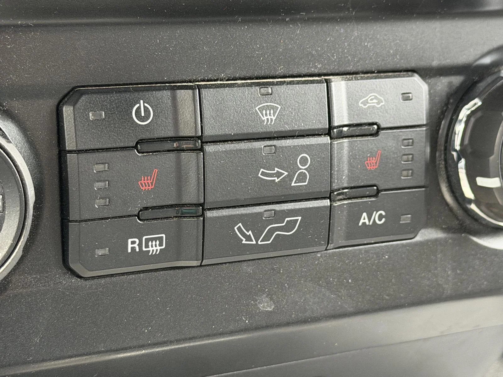 Used 2017 Ruby Red Metallic Tinted Clearcoat Ford XLT image 8