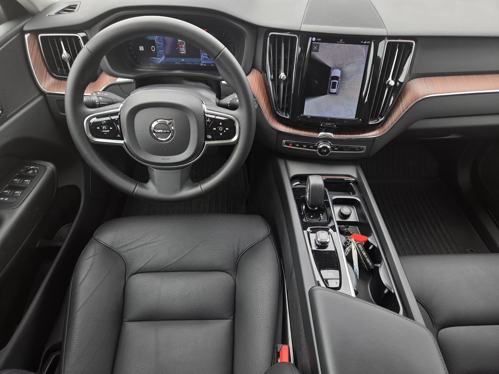 Used 2023 Silver Dawn Metallic Volvo Plus Dark Theme image 13
