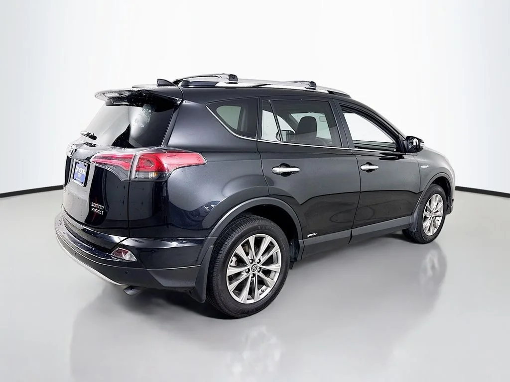 Used 2016 Black Sand Pearl Toyota Limited image 12