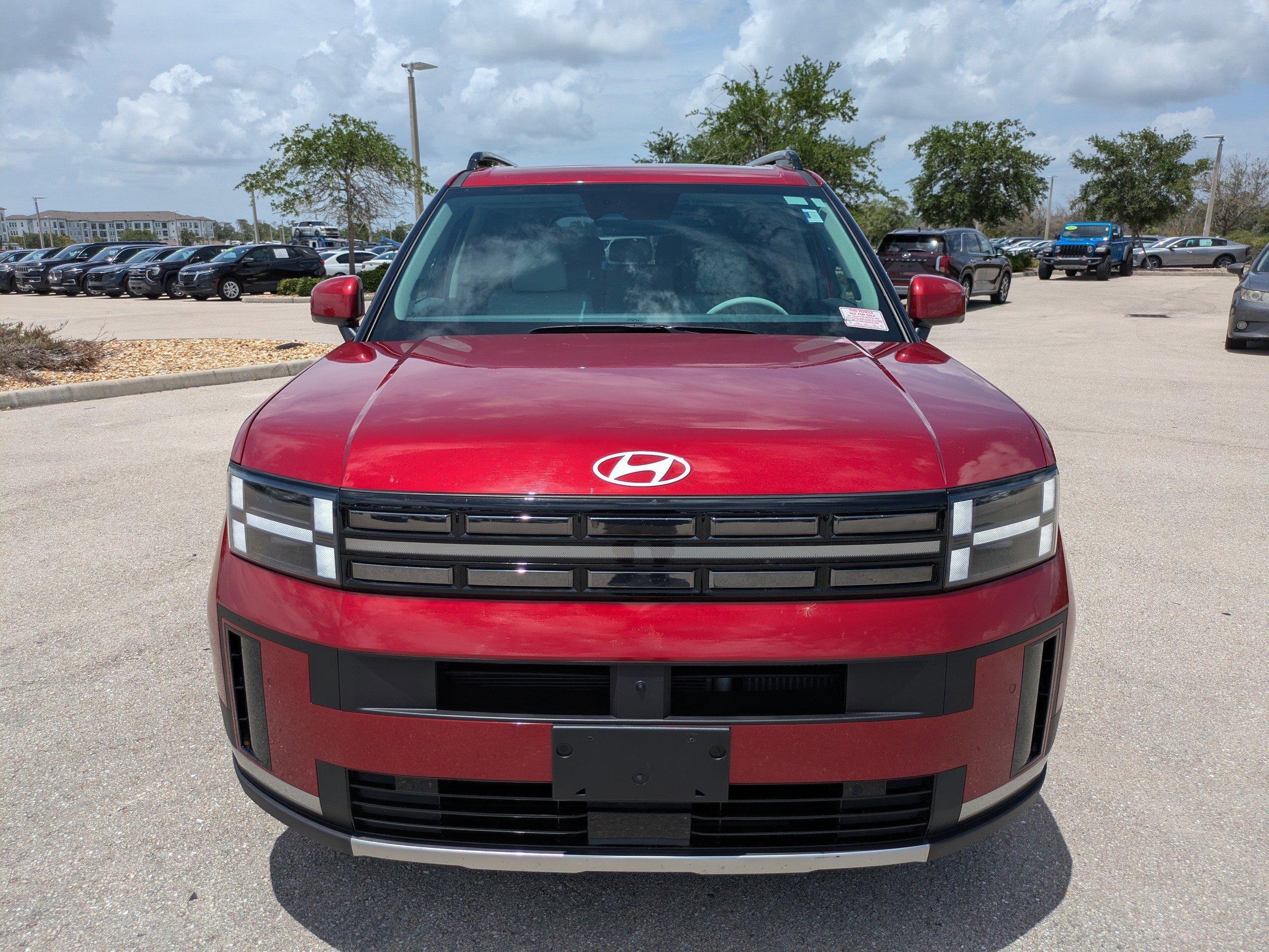 Used 2025 Ultimate Red Hyundai Limited image 9