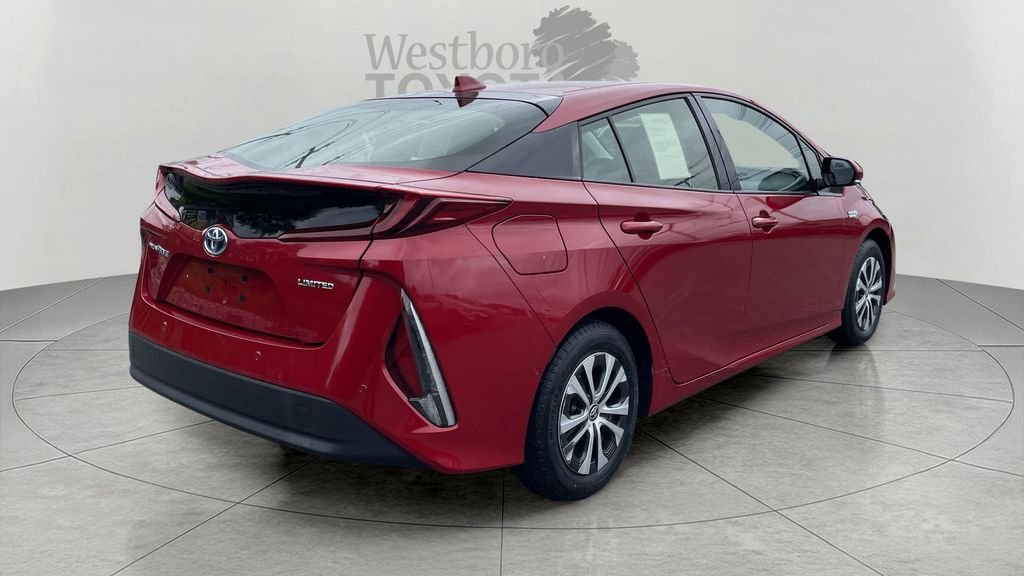 Used 2020 Red Toyota Limited image 7