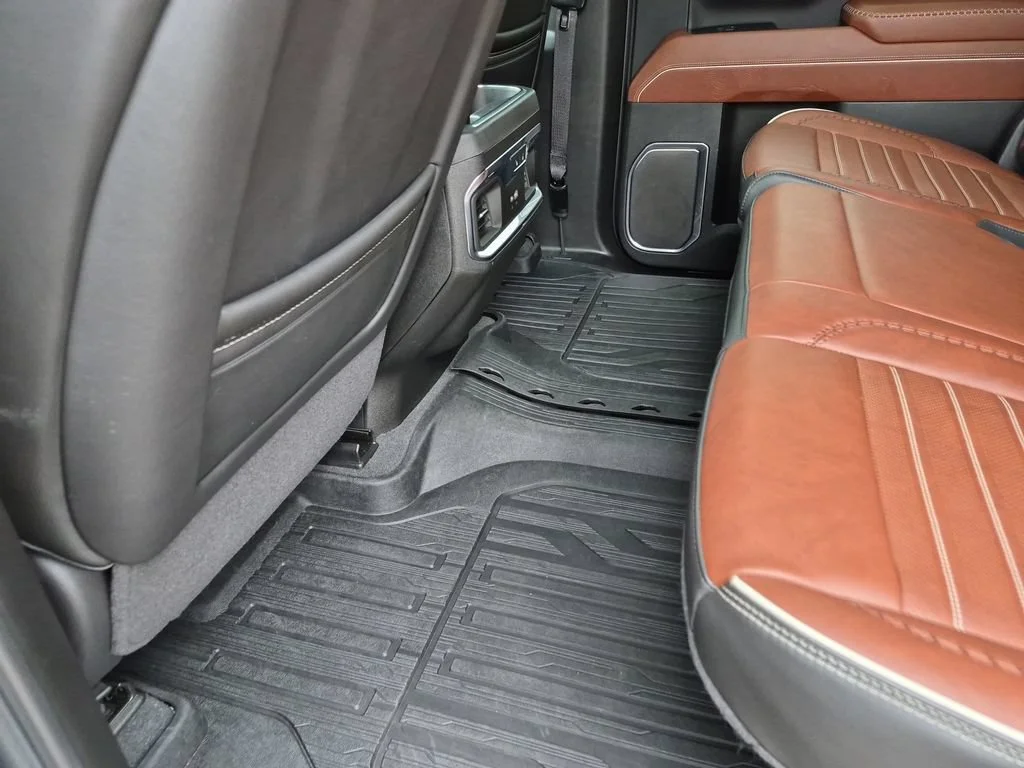 Certified Used 2025 Onyx Black GMC Denali Ultimate image 41