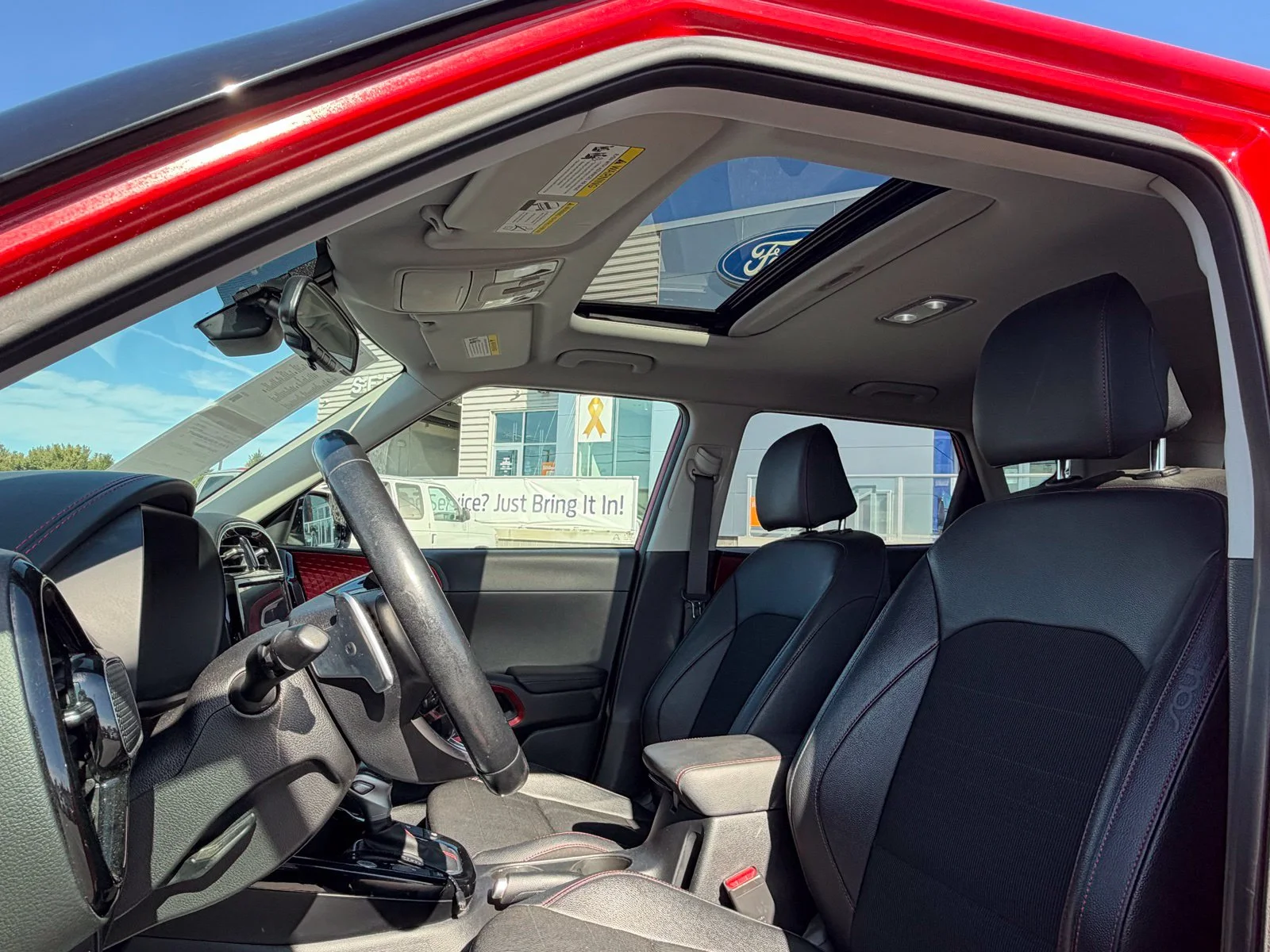 Used 2022 Red Kia Turbo image 12