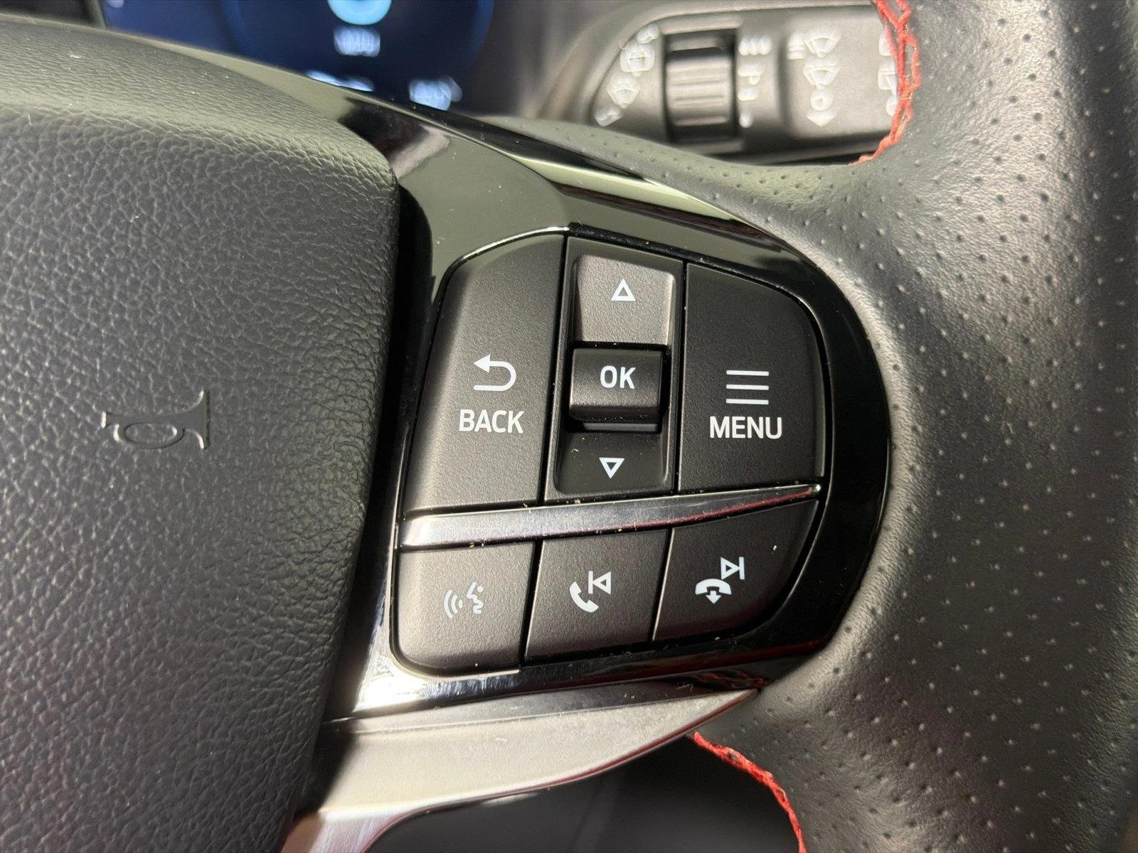 Used 2025 Carbonized Gray Metallic Ford ST-Line image 26