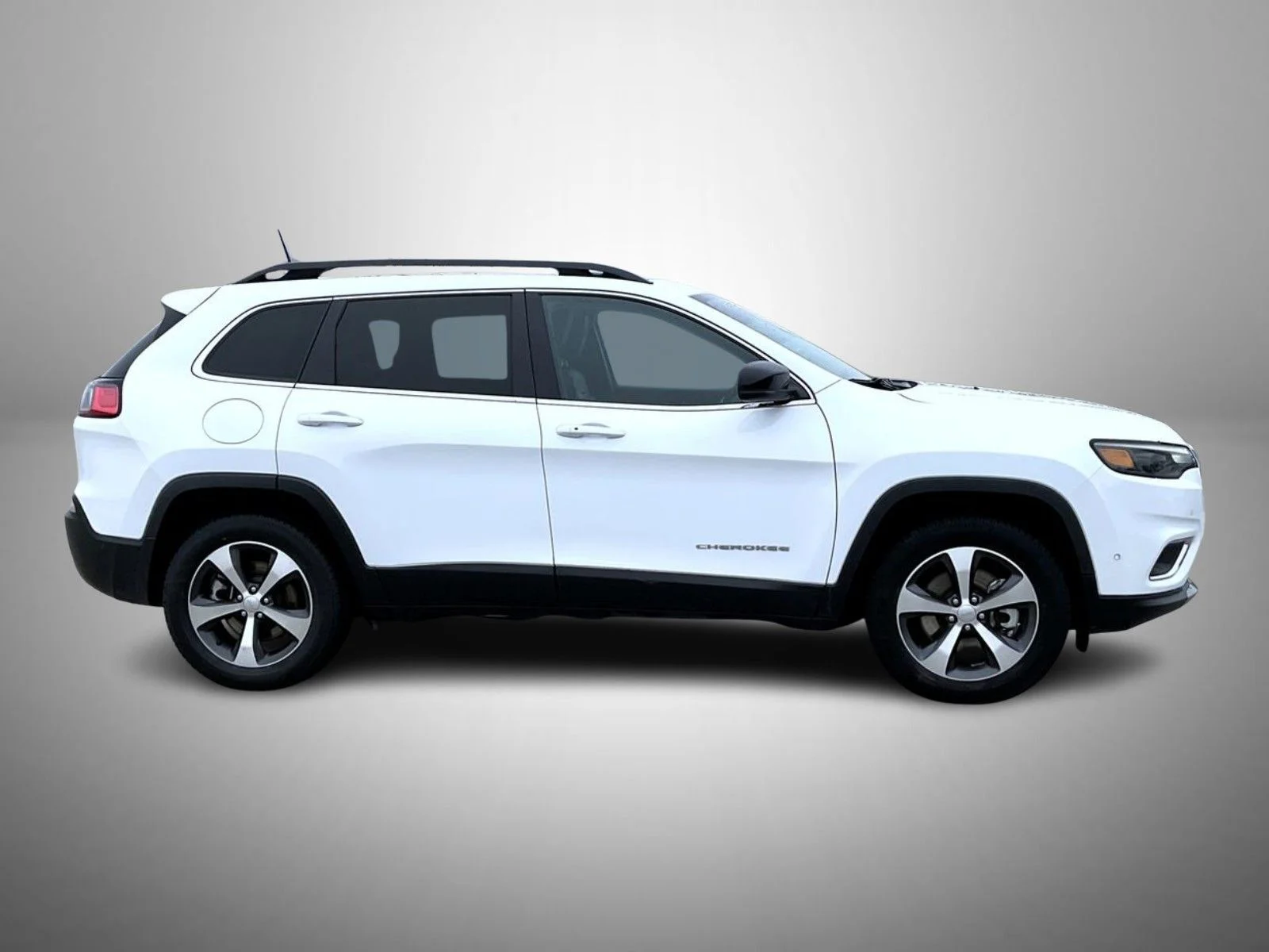 Used 2022 White Jeep Limited image 4