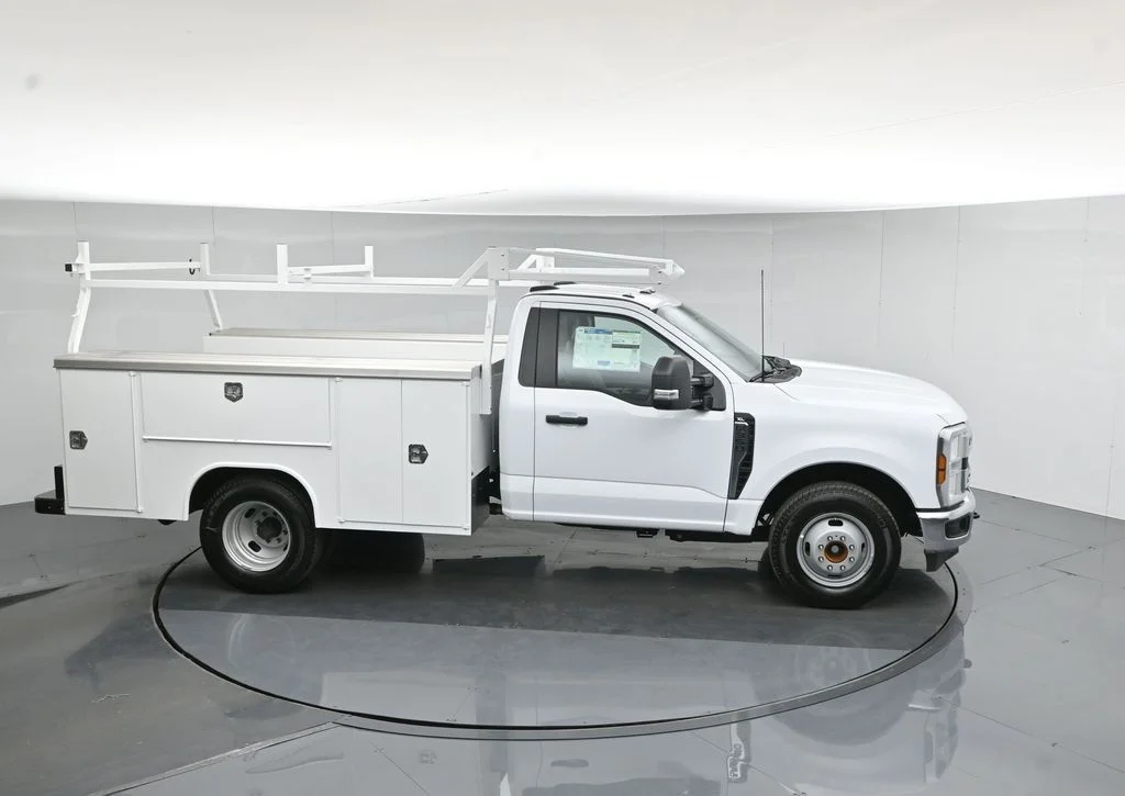 New 2026 White Ford XL image 54
