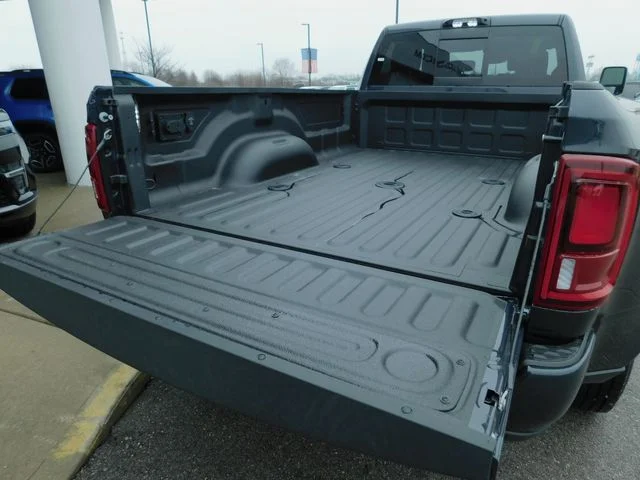 New 2026 Blue Ram Laramie image 39
