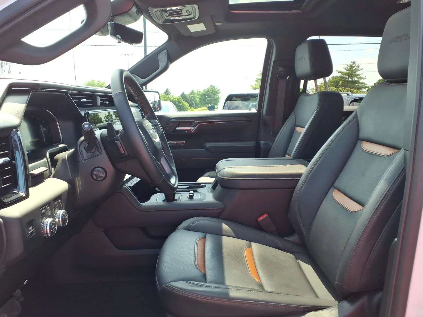 Used 2026 Summit White GMC AT4 image 24