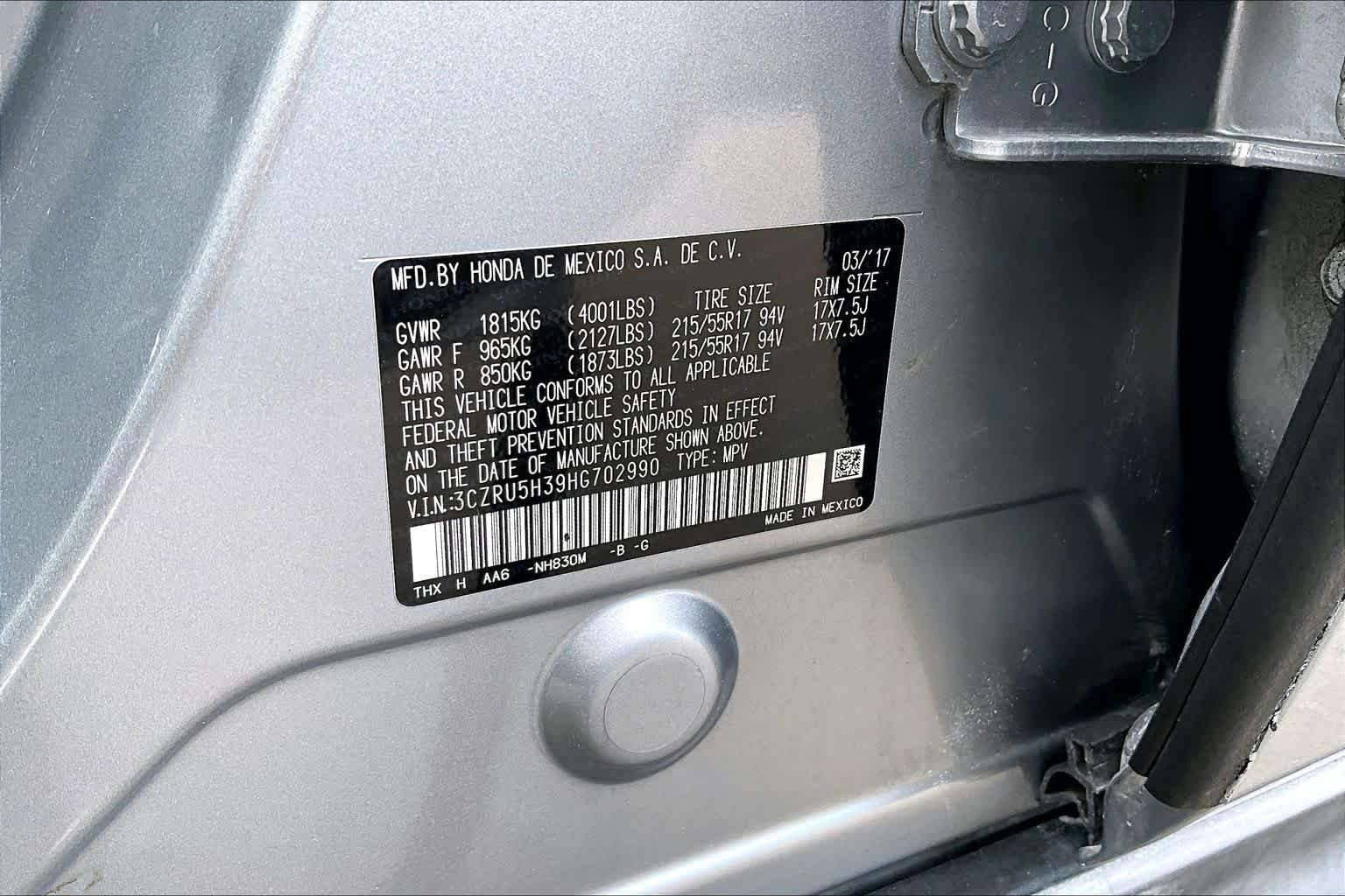 Used 2017 Modern Steel Metallic Honda LX image 31