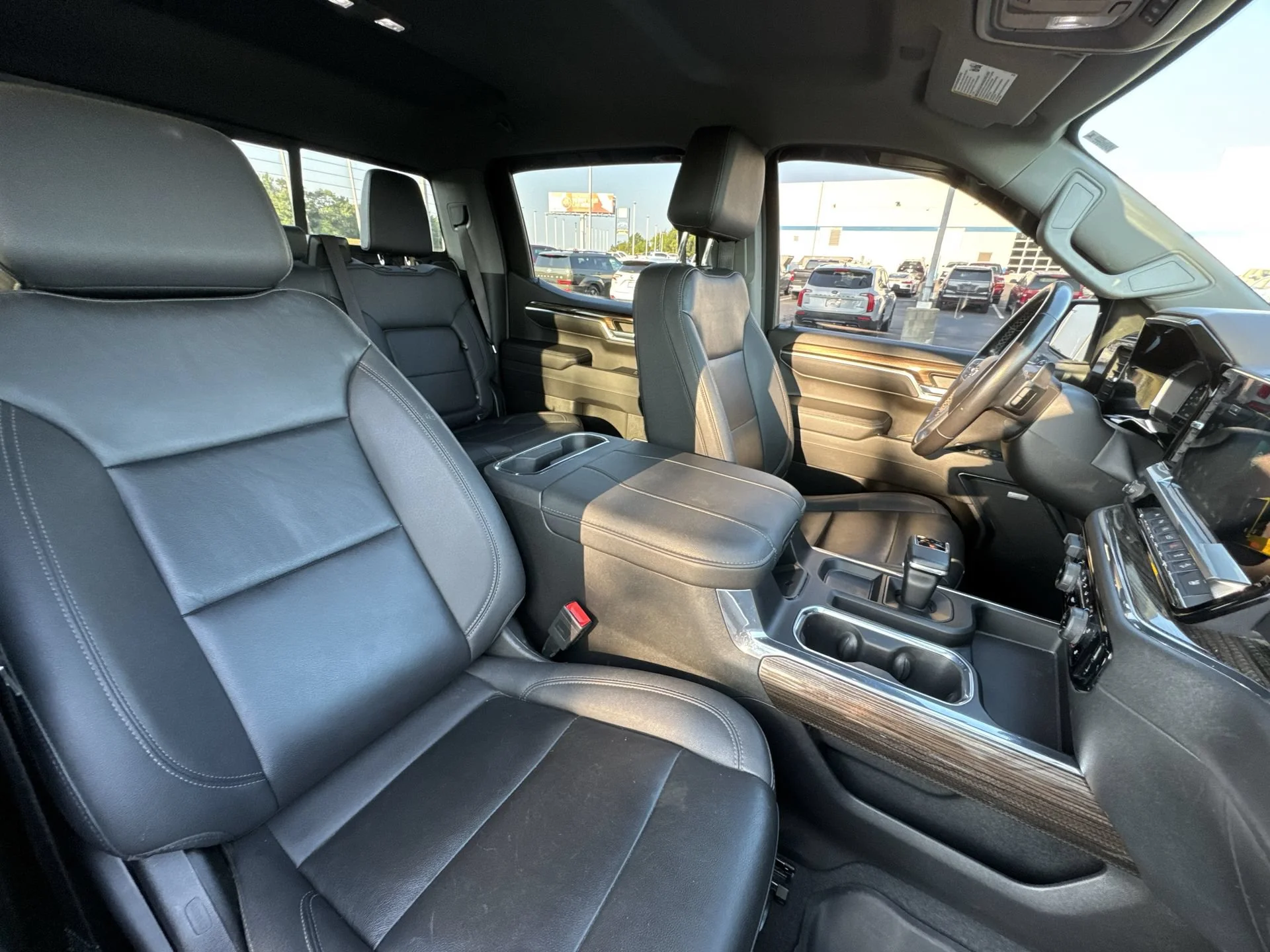 2023 Chevrolet Silverado 1500 RST - Photo 25