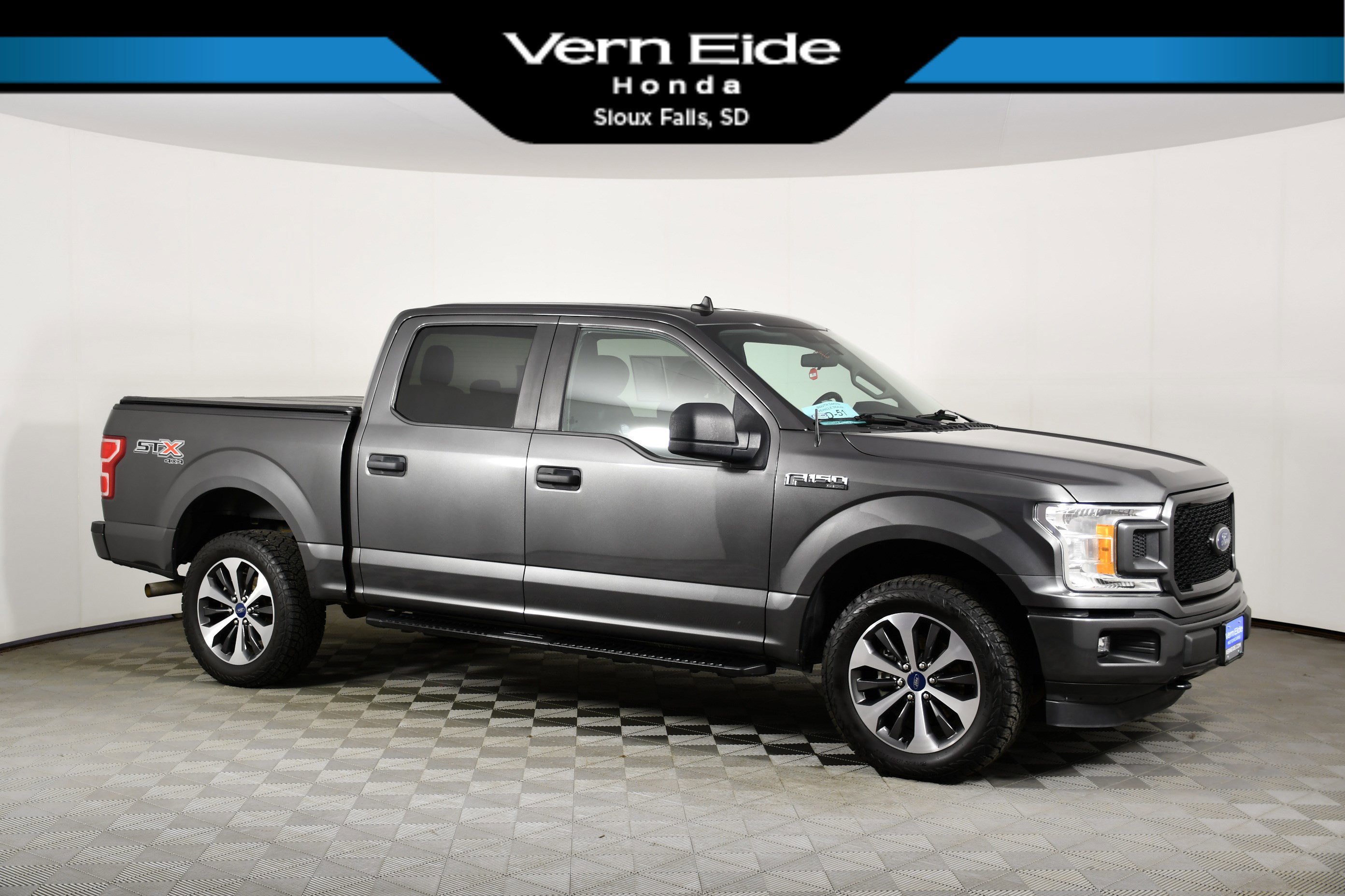 2020 Ford F-150 XL 4x4 SuperCrew 5-1/2 Box's photo