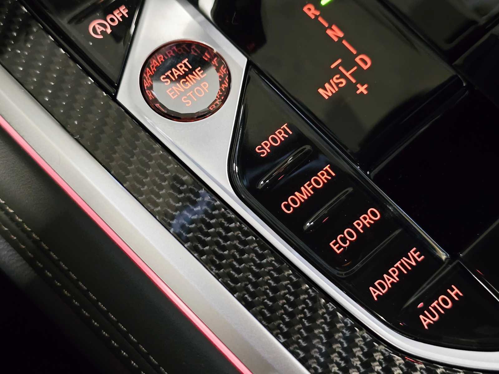 2026 BMW 8 Series M850i - Photo 18