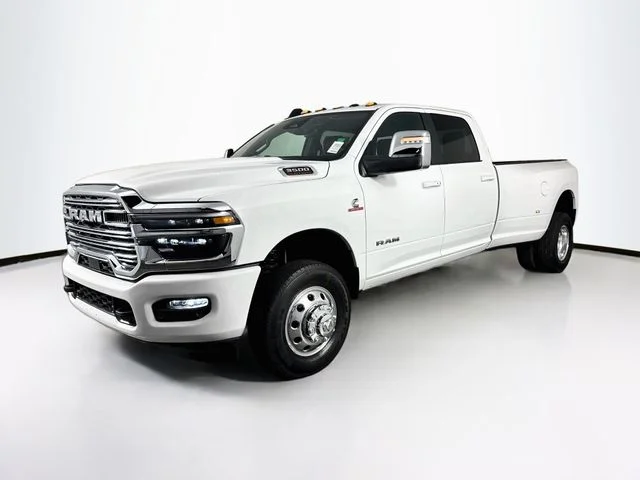 New 2026 Bright White Clear-Coat Exterior Paint RAM Laramie image 3