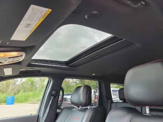 Used 2020 Red Jeep Trailhawk image 32