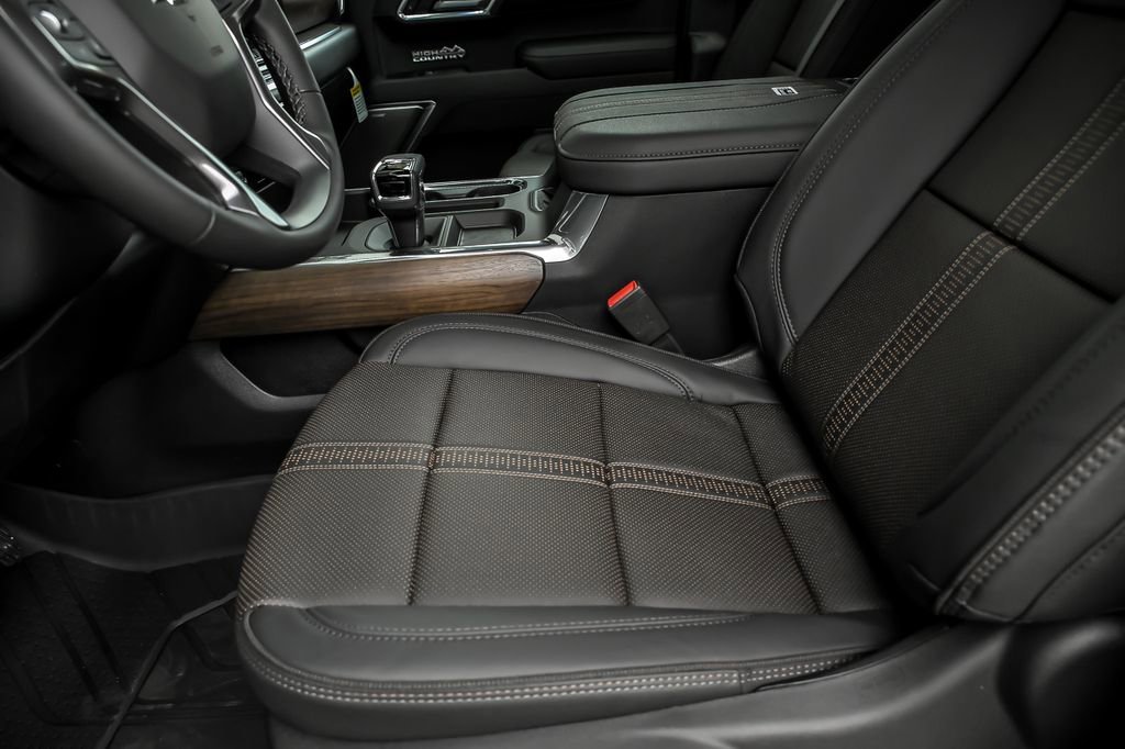 2026 Chevrolet Silverado 1500 High Country - Photo 11