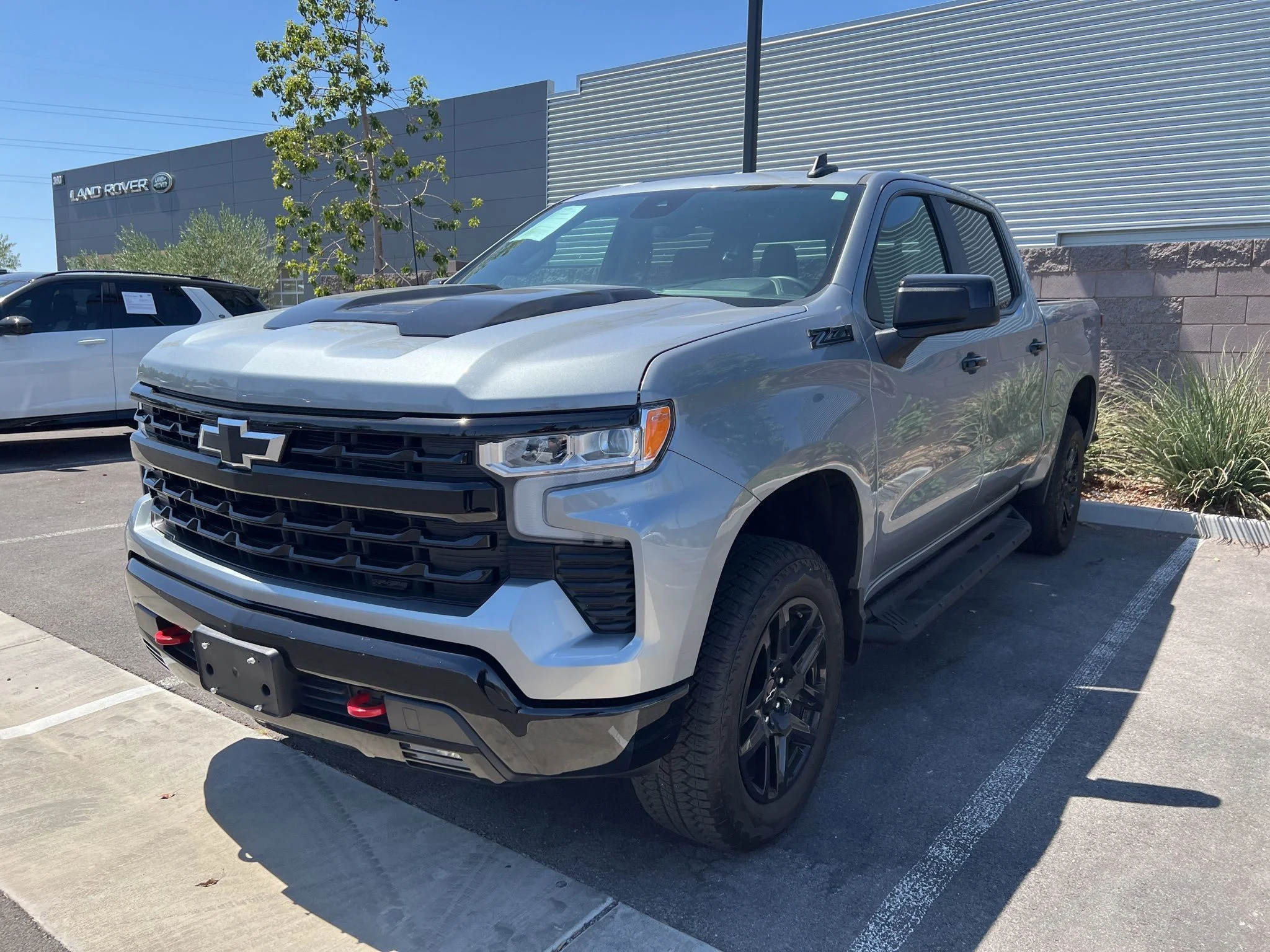 2025 Chevrolet Silverado 1500 LT Trail Boss 4X4 Crew Cab Short Box's photo