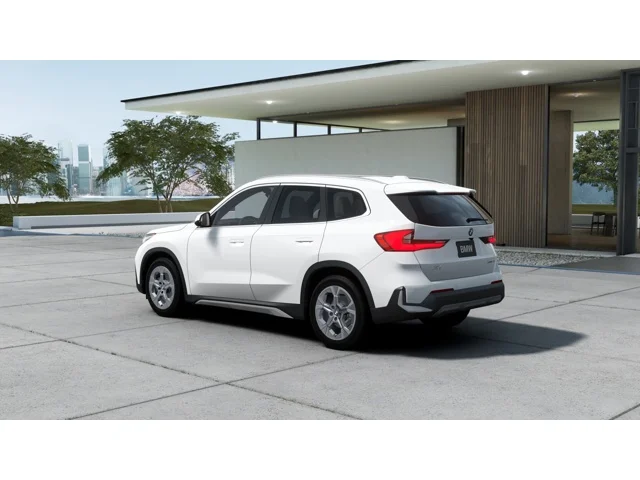 New 2027 Alpine White BMW xDrive28i image 2
