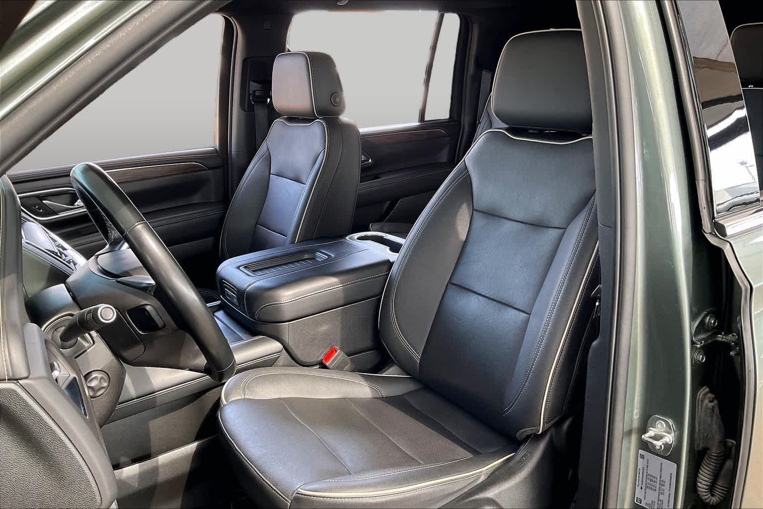 Used 2023 Silver Sage Metallic Chevrolet Premier image 8