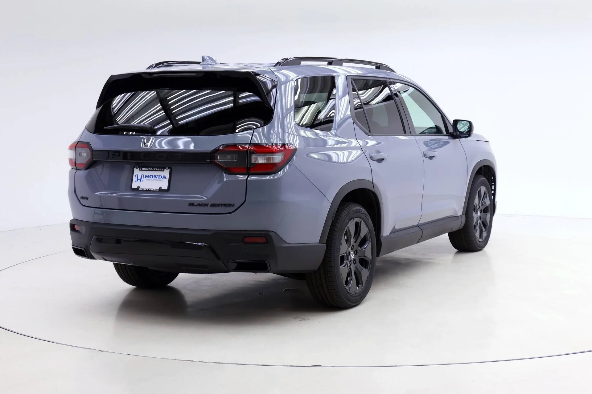 New 2026 Sonic Gray Pearl Honda Black Edition image 2