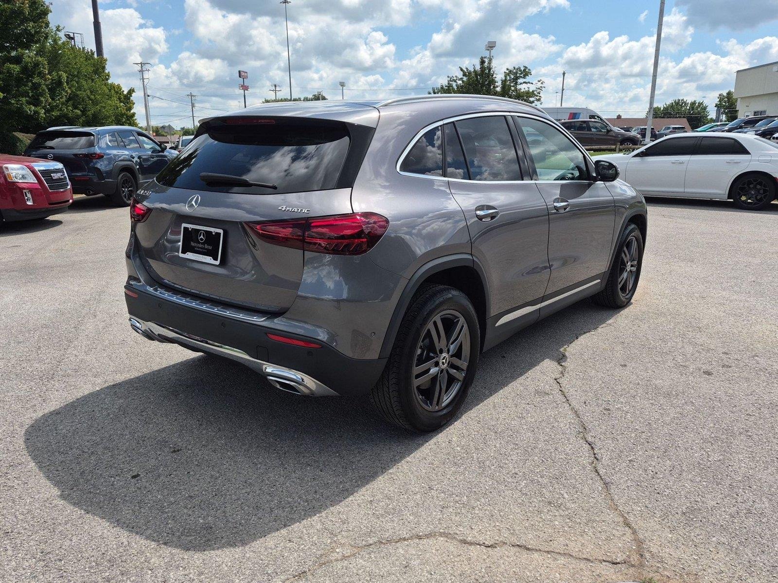 Used 2025 Mountain Grey Metallic Mercedes-Benz GLA 250 image 5