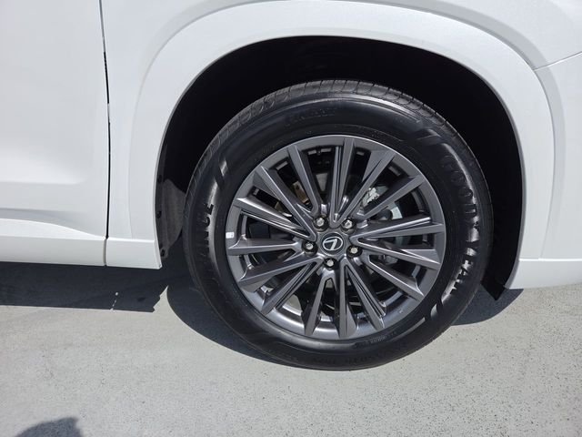 Certified Used 2024 White Lexus 350 image 10