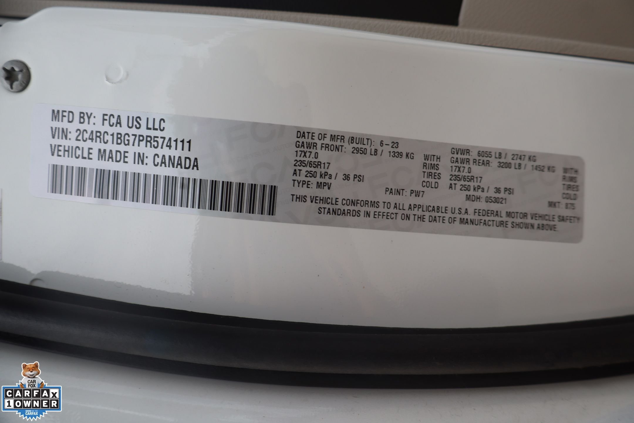 Used 2023 White Chrysler Touring L image 32