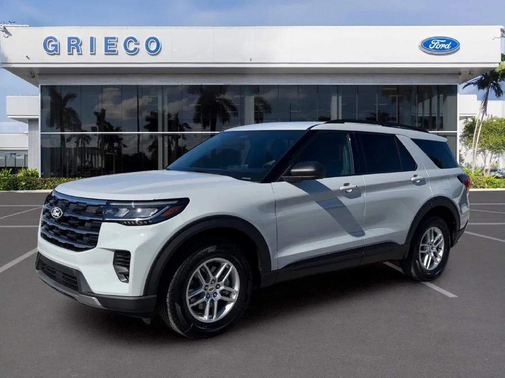 New 2027 White Ford Active image 3