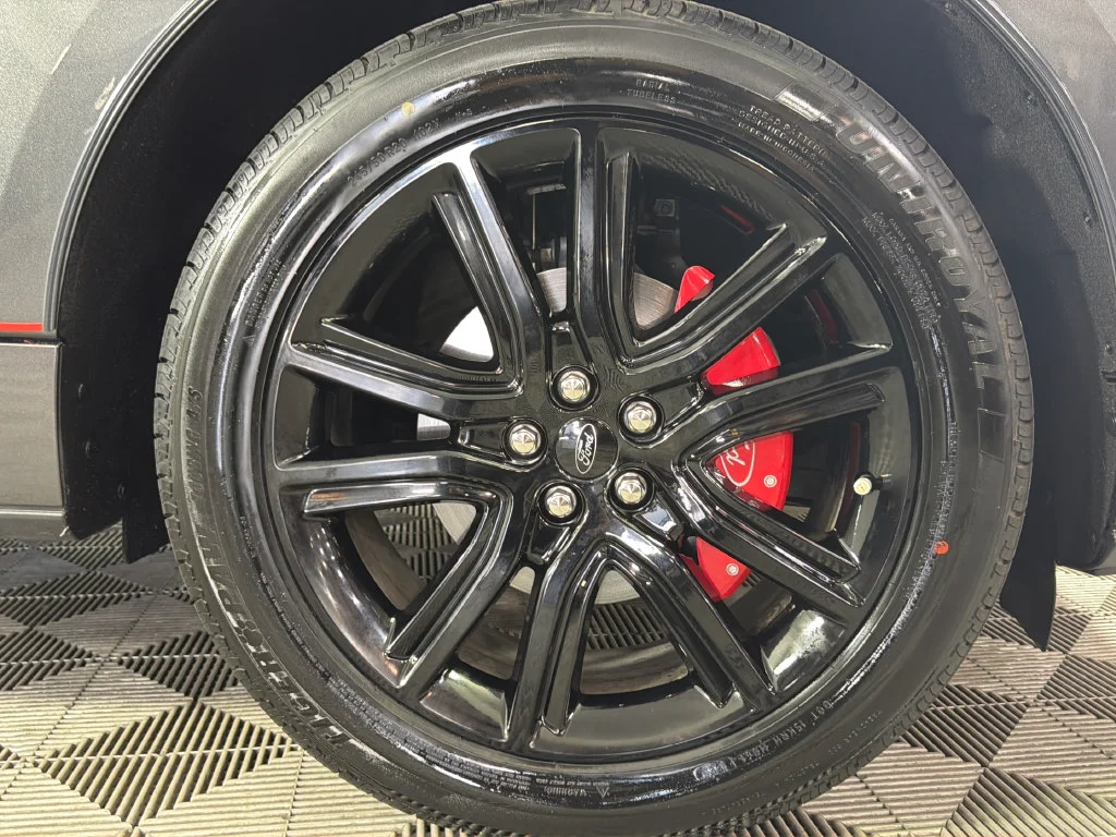 Used 2020 Gray Ford ST Line image 37