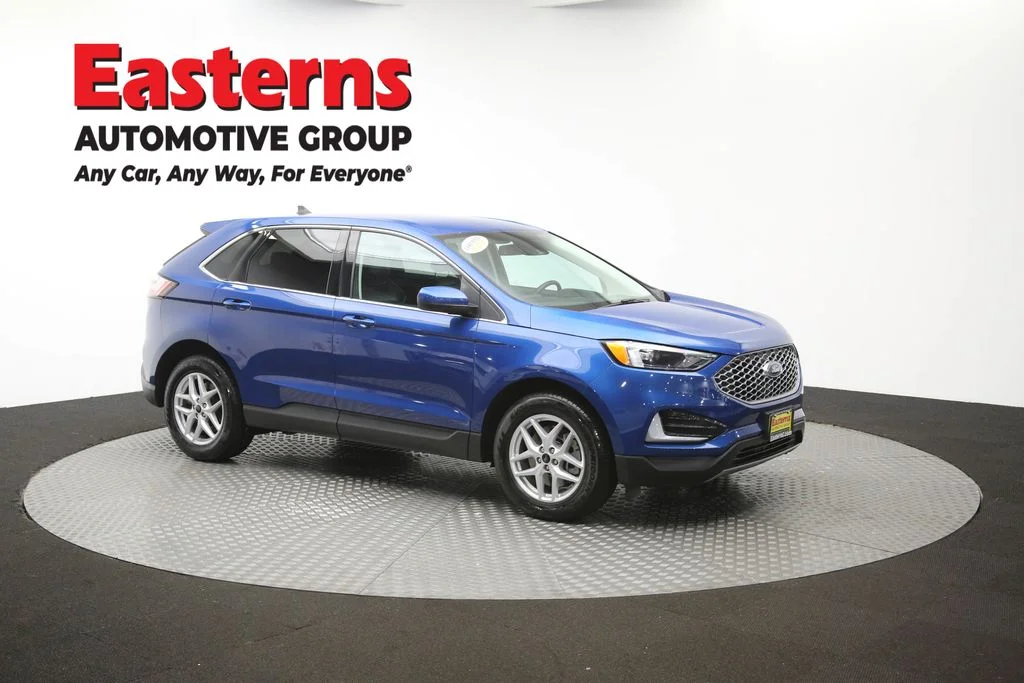 Used 2023 Blue Ford SEL image 50