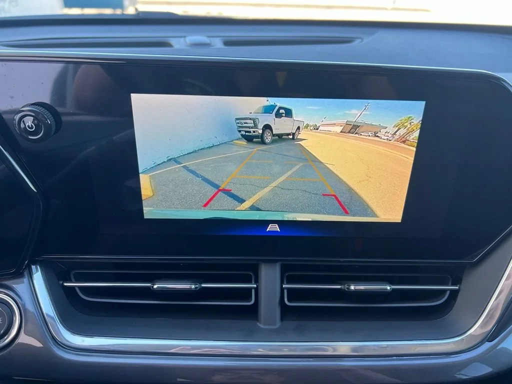 New 2026 Cacti Green Chevrolet ACTIV image 14