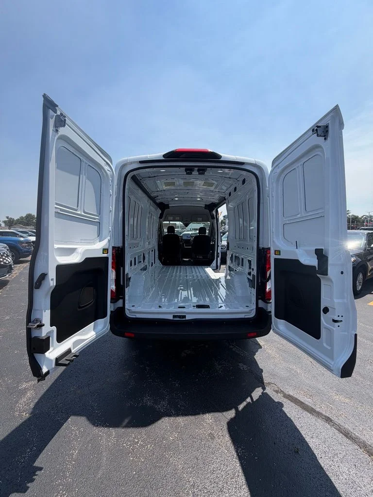 Used 2026 White Ford Base image 15